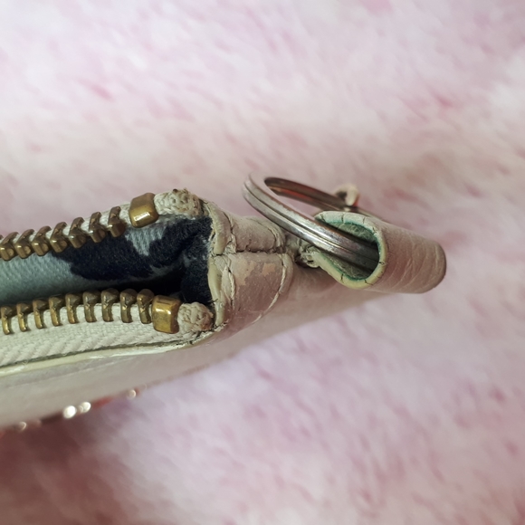 Vintage Betsy Johnson Wristlet - Picture 4 of 5